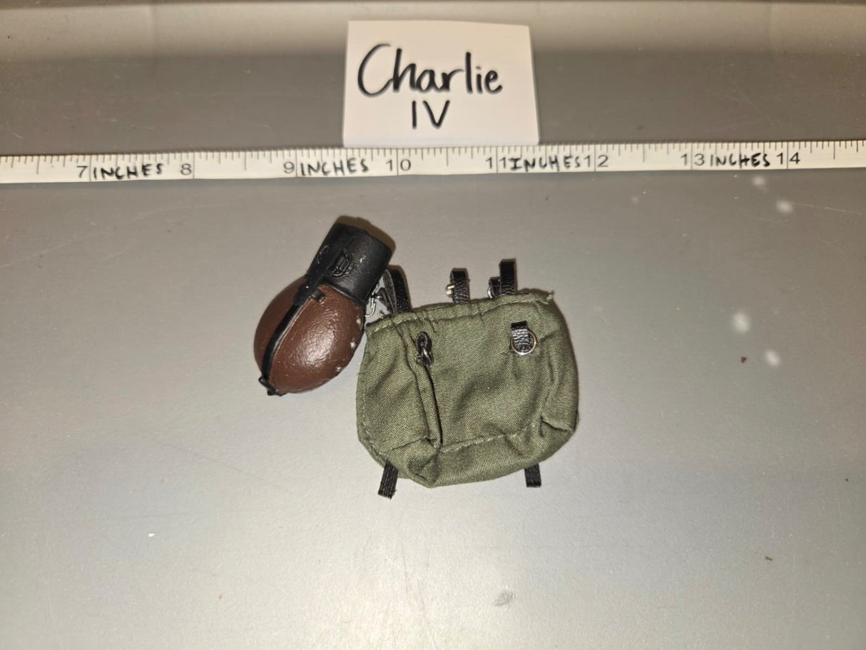 1/6 Scale WWII US M1910 Canteen with Cover and Carrier - Charlie IV
