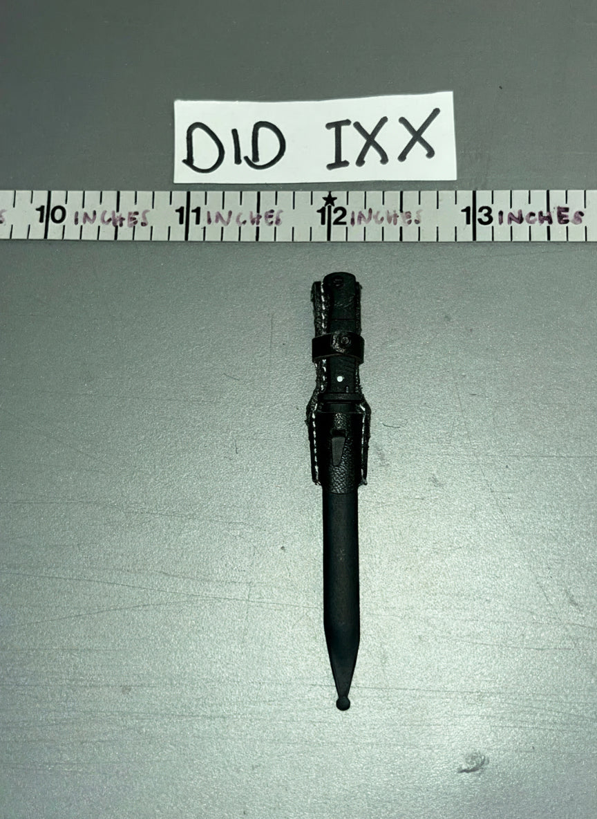 1/6 Scale WWII German Metal Bayonet and Leather Sheath - DID Medic Groger