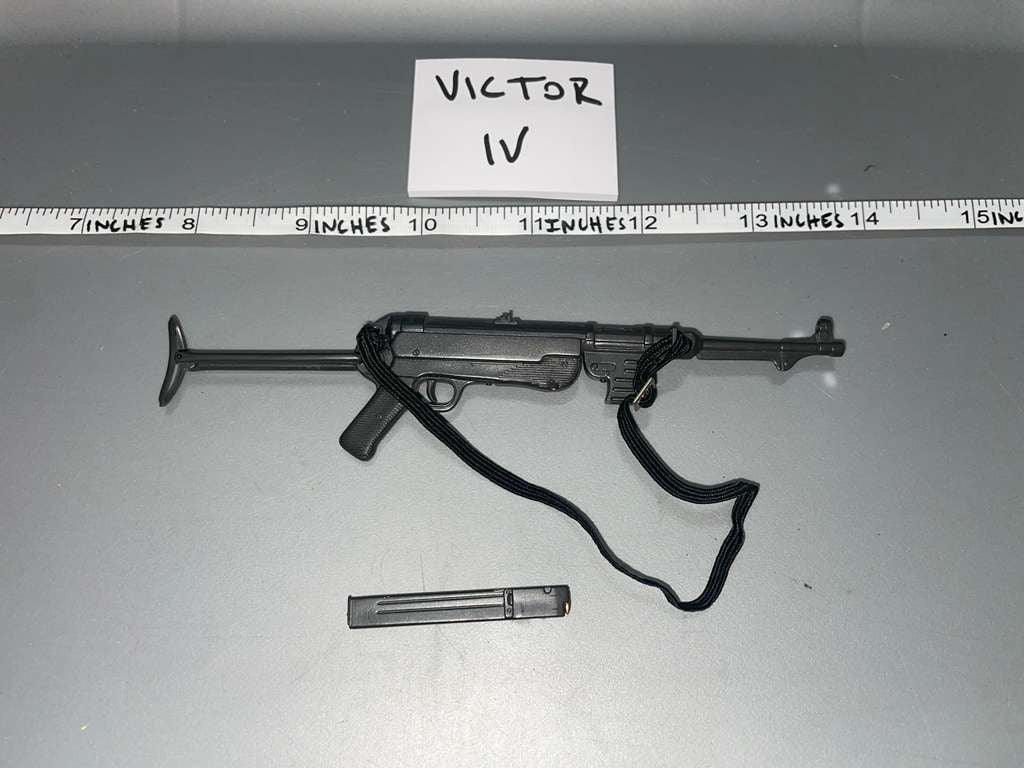 1/6 Scale WWII German MP-40