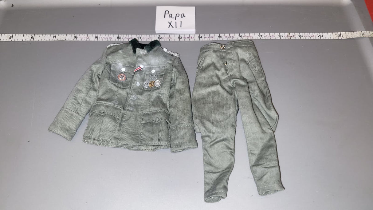 1/6 Scale WWII German Uniform  DID (Damaged)