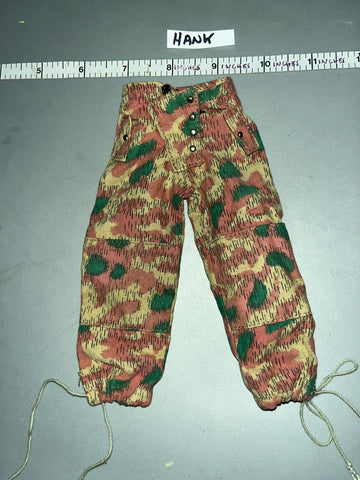 1/6 WWII German Winter Pants - Marsh - Major Midnight