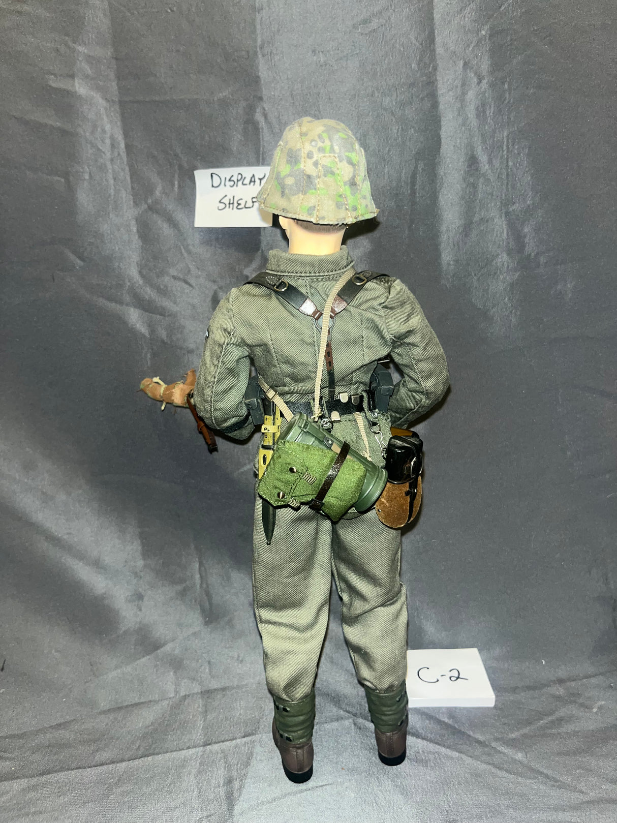 1:6 Scale WWII German Waffen Grenadier Sniper  Dressed Figure -