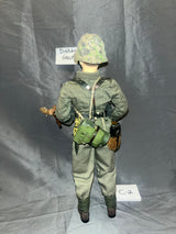 1:6 Scale WWII German Waffen Grenadier Sniper  Dressed Figure -