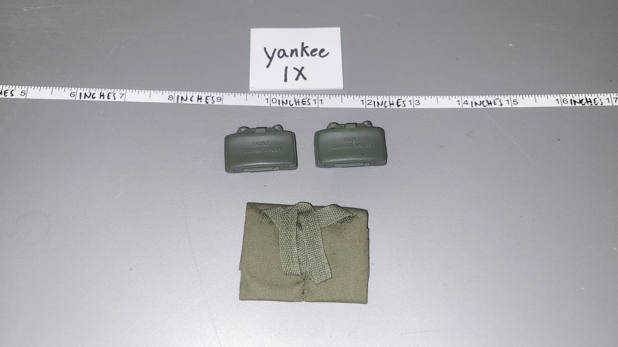 1/6 Scale Vietnam Era US Claymore Bag Lot