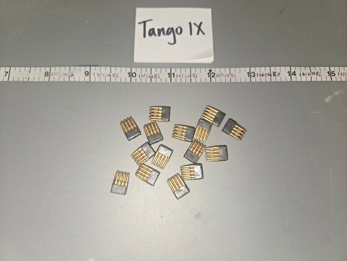 1:6 WWII US M1 Magazine Ammunition Lot
