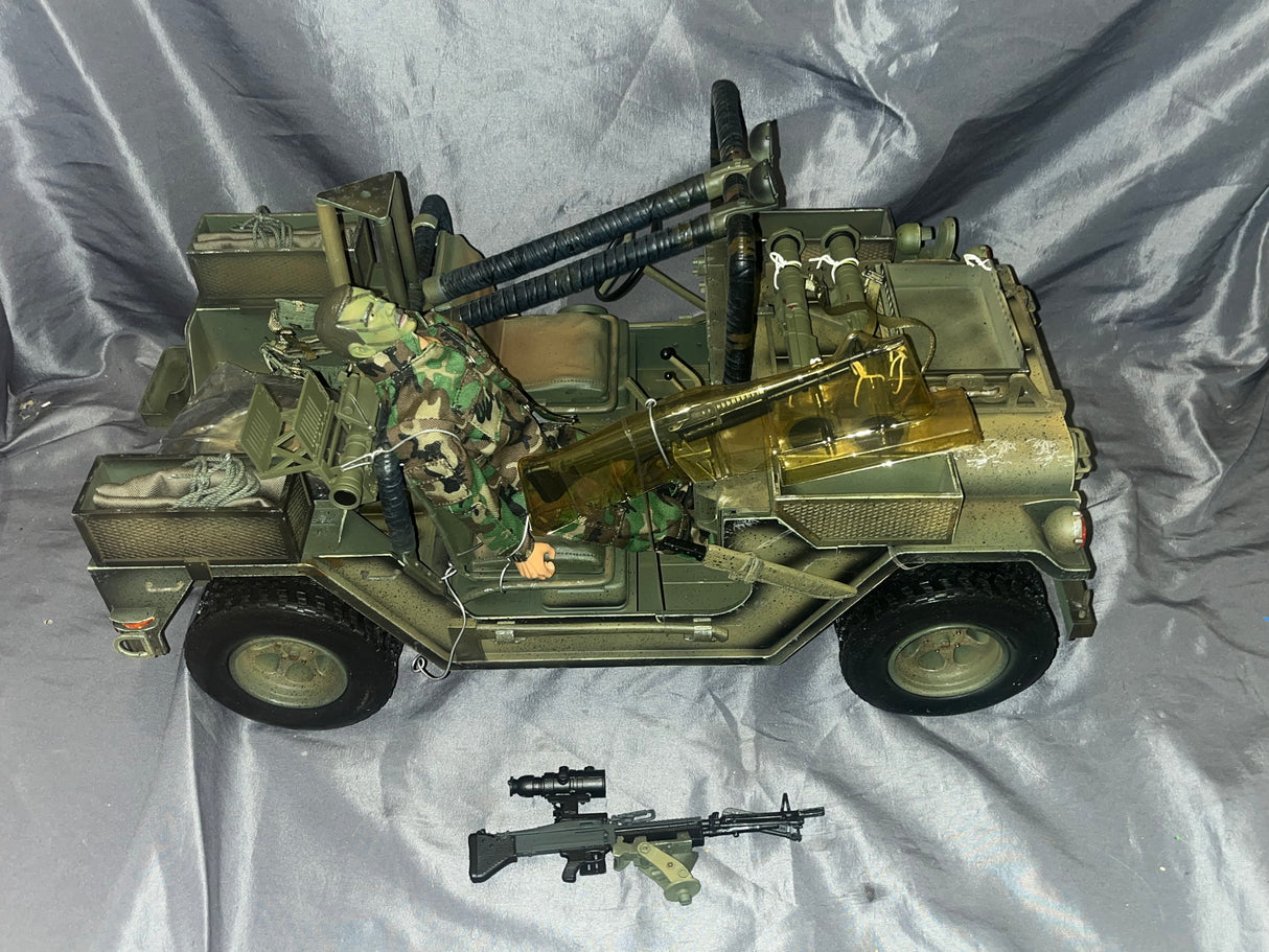 1/6 Scale Vietnam US Mutt M151 Navy Seal Panama Assault Vehicle