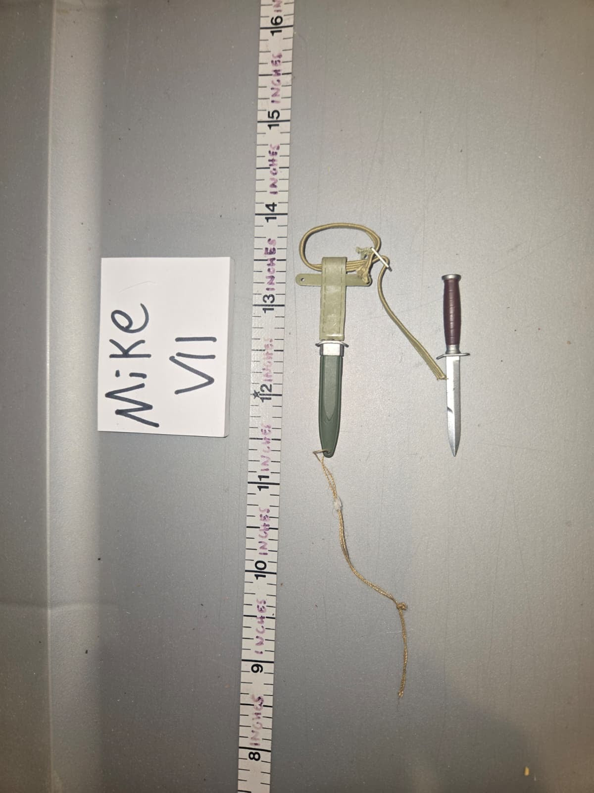 1/6 Scale WWII US Fighting Knife