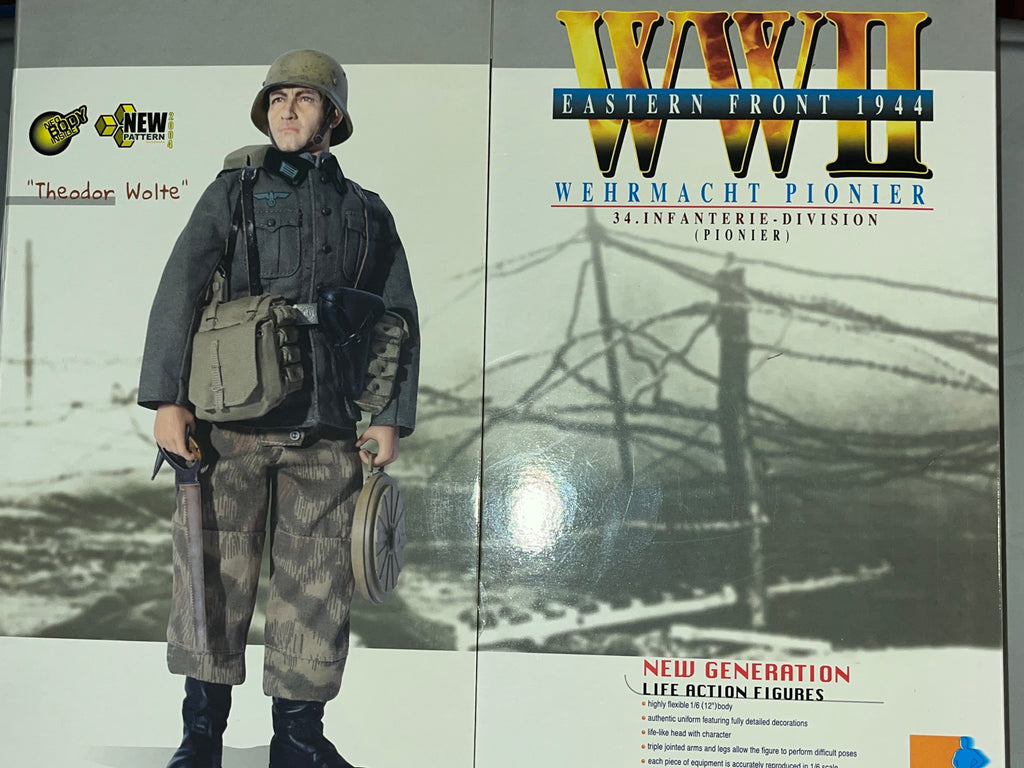 1/6 Scale WWII German Engineer -  Theodor Wolte - NIB Dragon