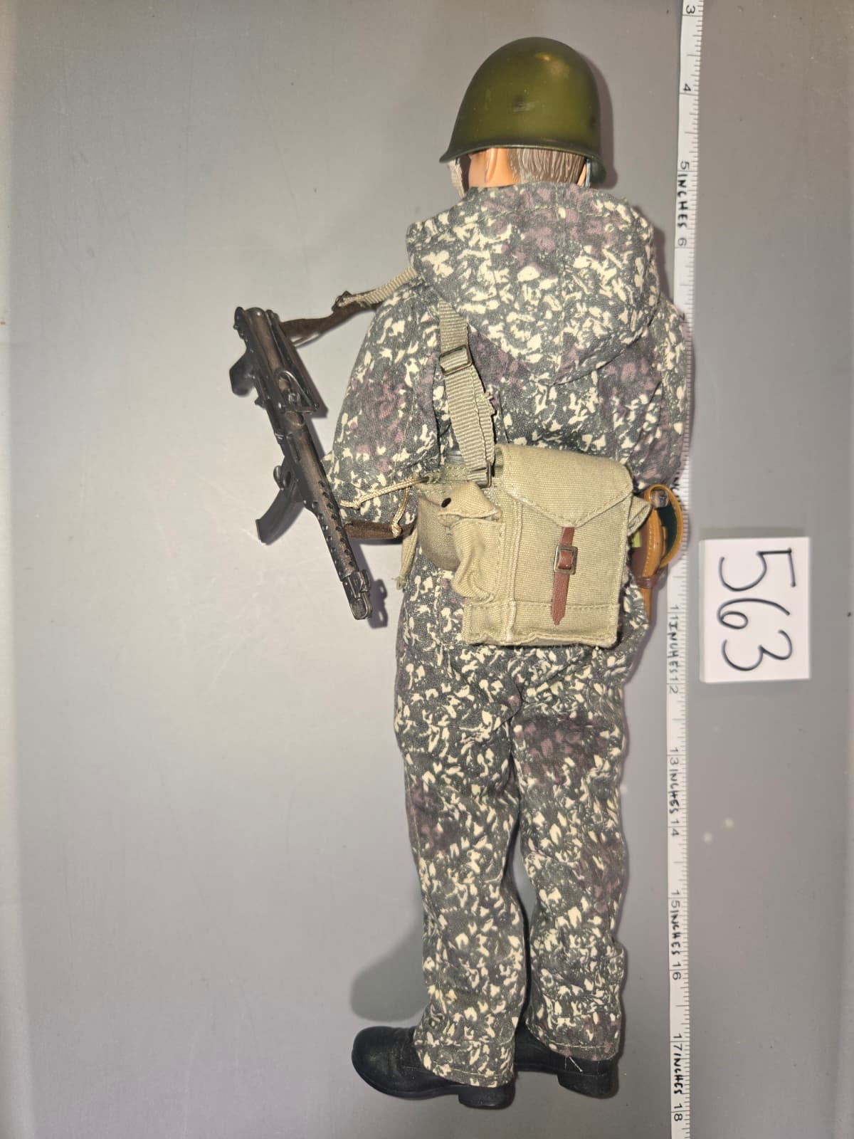 1:6 Scale WWII Russian Scout Dressed Figure - Dragon