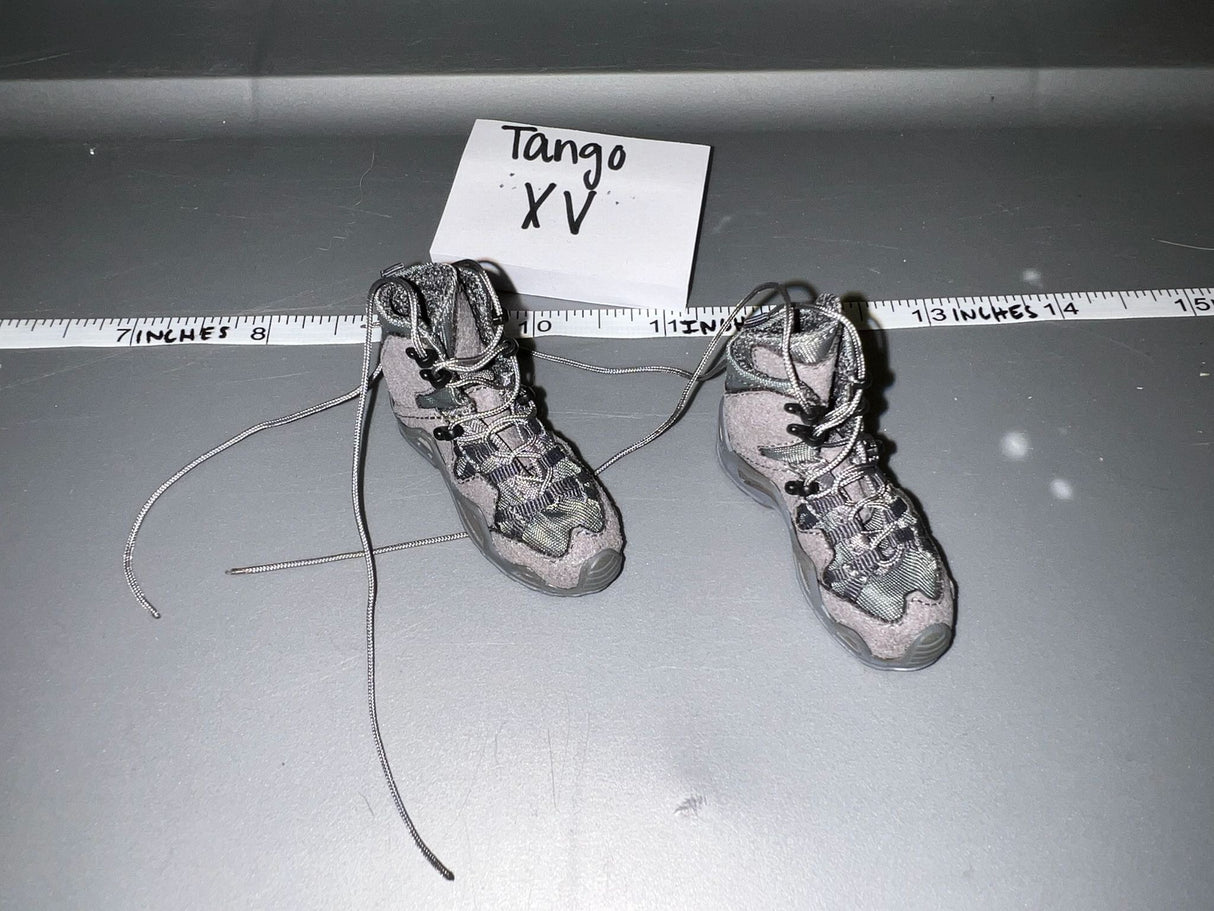 1/6 Scale Modern Era Grey Boots - Cloth Leather