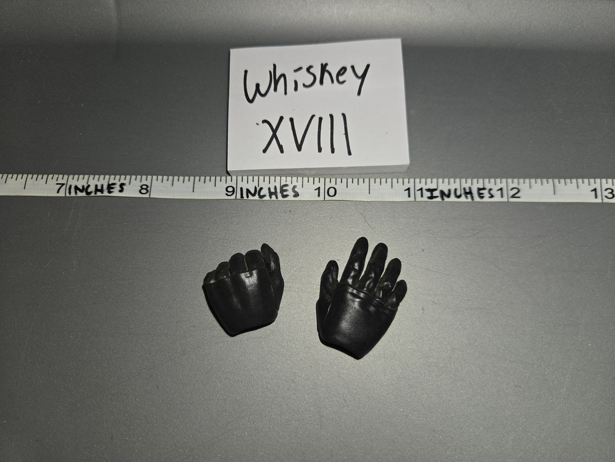 1:6 Scale Medieval Gloved Hands