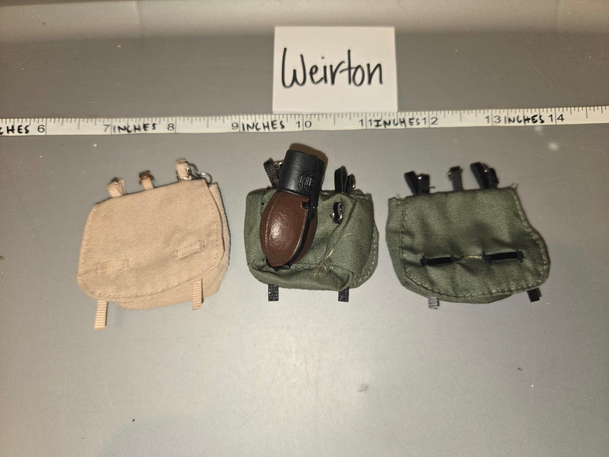 1/6 Scale WWII German Bread Bag Lot