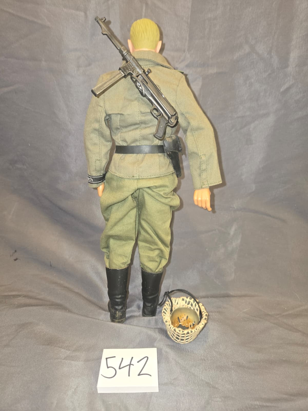 1:6 Scale WWII German Panzer Lehr Grenadier Officer - Dragon