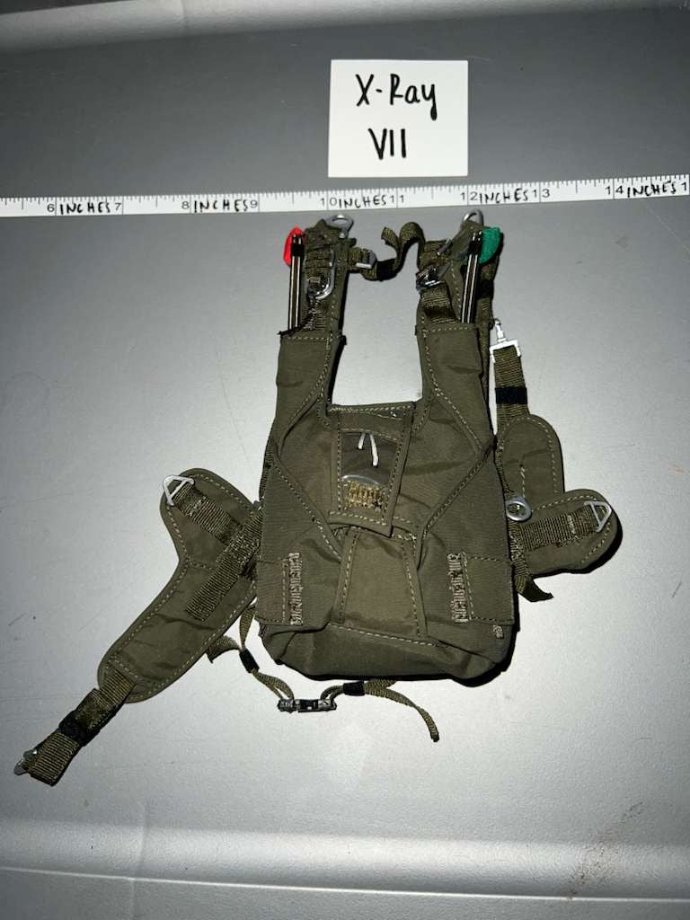 1:6 Scale Modern Halo Parachute Rig