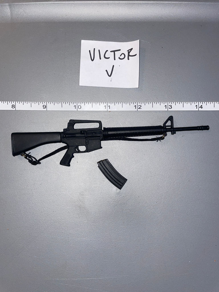 1:6 Modern Era M-16 Rifle