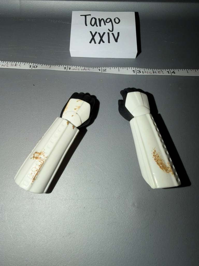 1/6 Scale Star Wars Stormtrooper Arms / Hands
