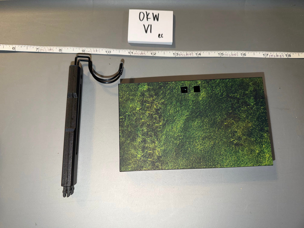 1:6 Scale Modern Civilian Figure Stand - Toys Era The Last Hope Daughter Ellie PE016