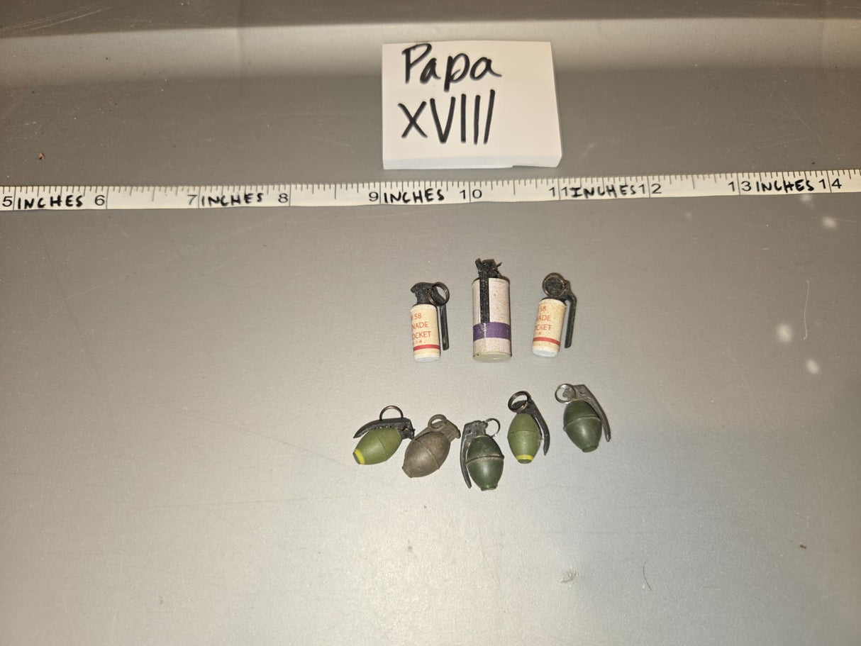 1/6 Scale Vietnam US Grenade Lot