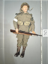1:6 Scale WWII US Paratrooper Dressed Figure - Dragon
