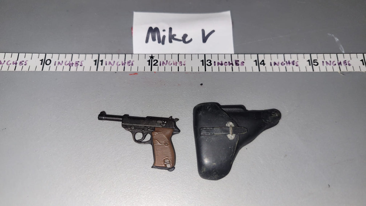 1/6 Scale WWII German Pistol and Holster