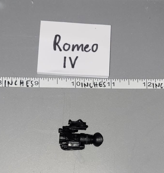 1:6 Modern Era Night Vision Goggle