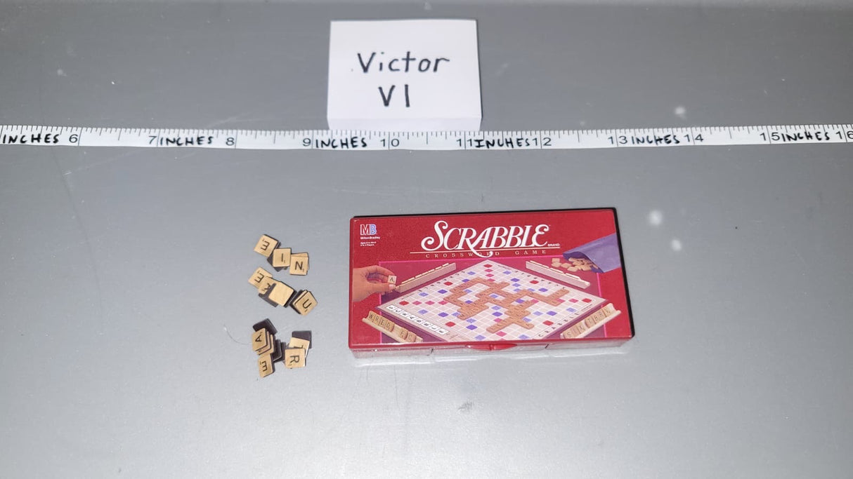 1/6 Scale Modern Civilian Board Game - Diorama Item