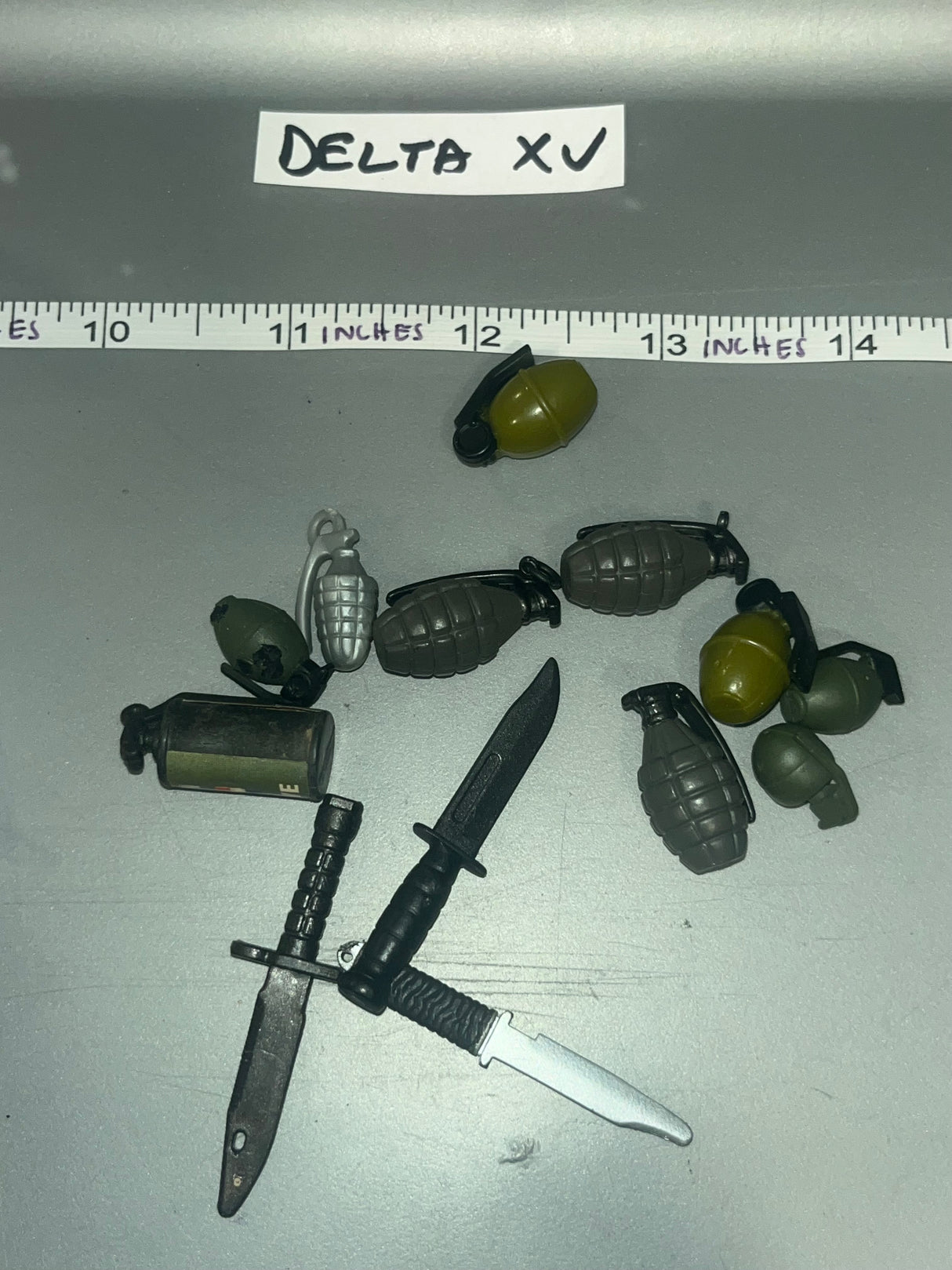 1/6 Scale Modern Era Grenade Lot