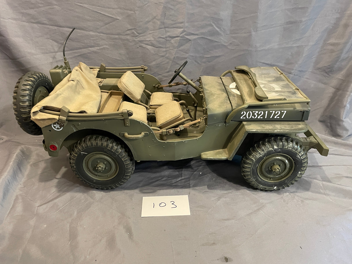 1/6 Scale WWII US Jeep - Ultimate Soldier - Weathered