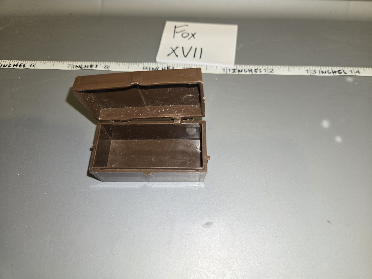 1/6 Scale Western Era Small Lock Box / Chest - Johnny West