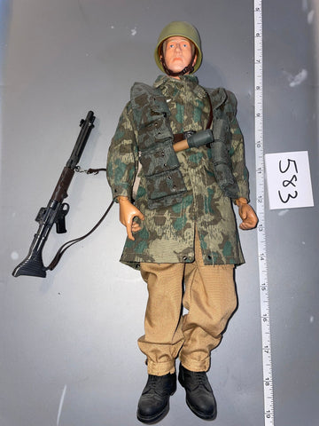 1:6 Scale WWII German Fallschirmjager Paratrooper Dressed Figure - Dragon