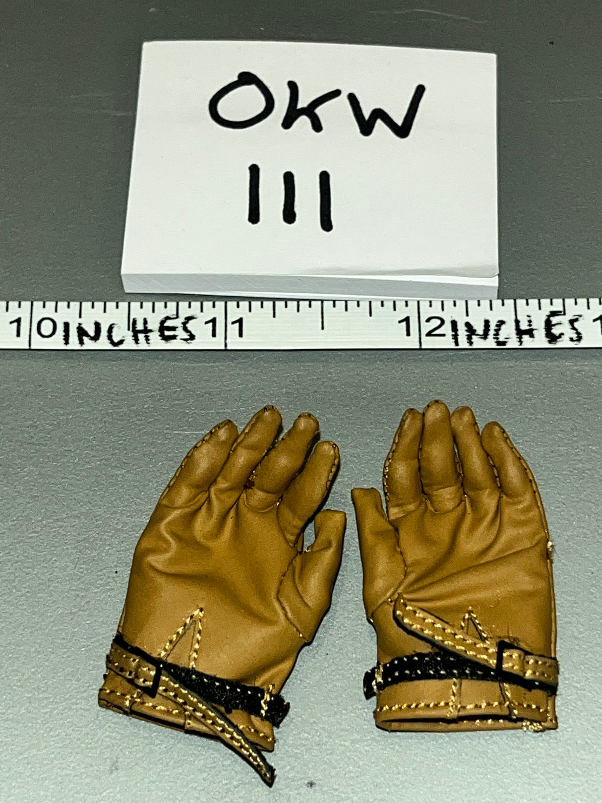 1:6 Scale WWII US Gloved Hands - War Daddy - Facepool