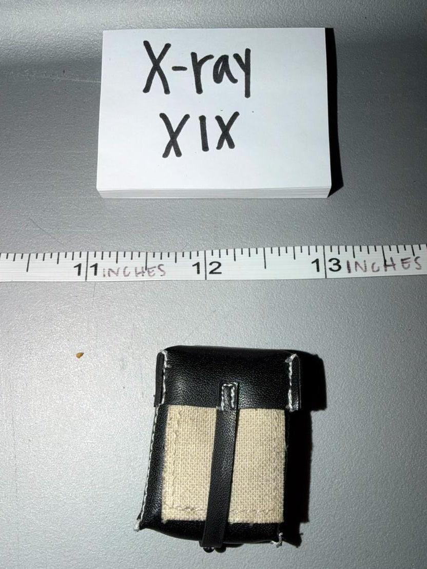 1:6 WWII German Machine Gun Tool Pouch - DID