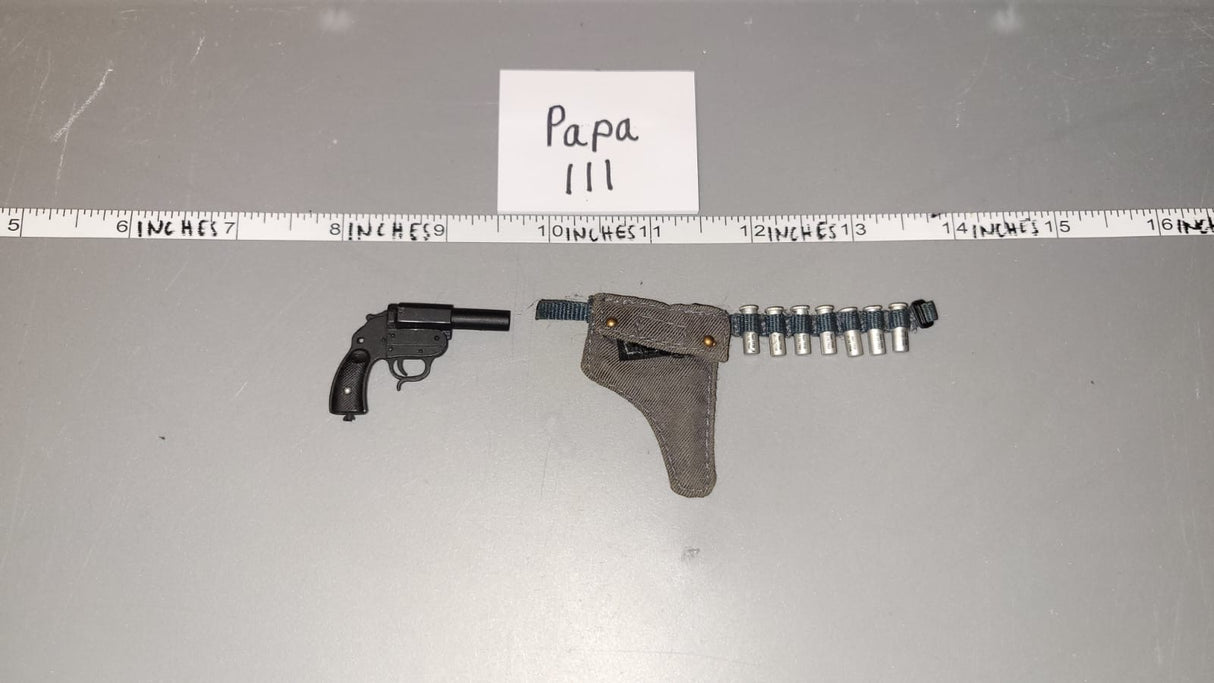 1:6 WWII German Flare Gun Lot - Luftwaffe