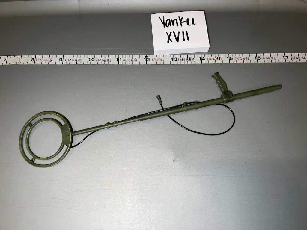 1:6 Scale Modern Era AN/PSS-12 Mine Metal Detector
