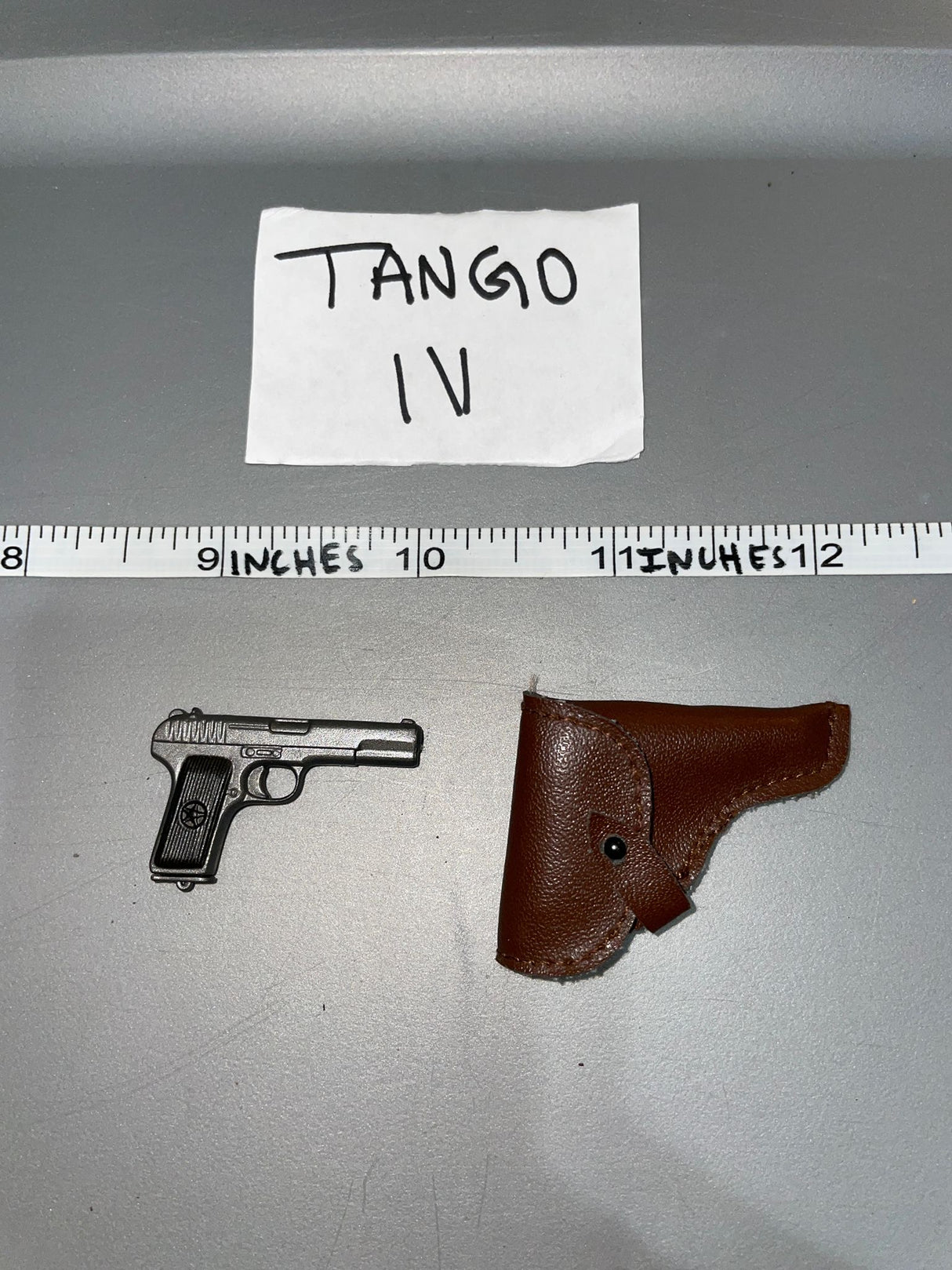 1/6 Scale WWII Russian Tokarev Pistol and Holster