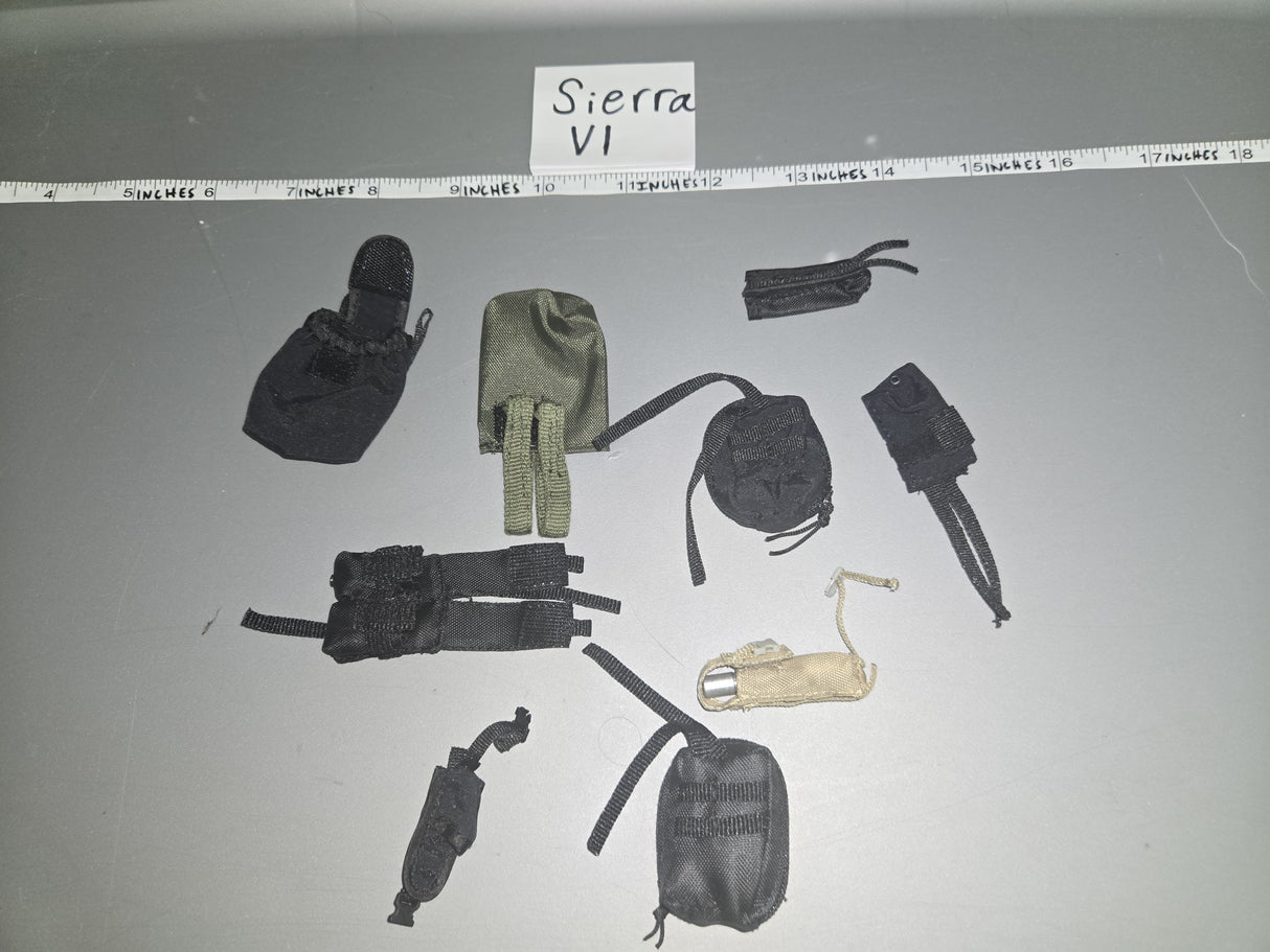 1/6 Scale Modern Era Pouch Lot