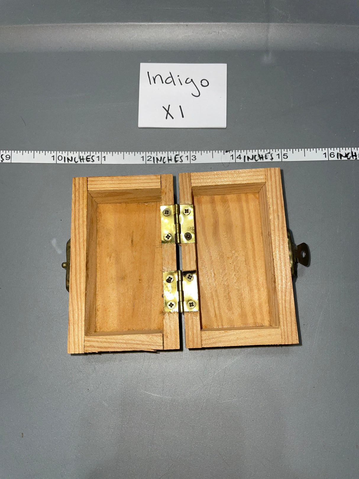 1/6 Scale Western Era Small Lock Box / Chest