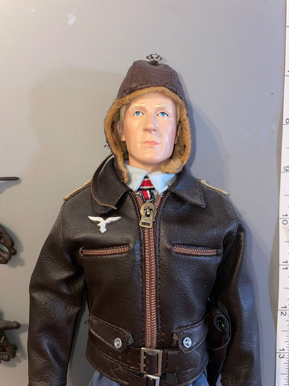 1:6 Scale WWII German Luftwaffe Pilot Dressed Figure - ITPT