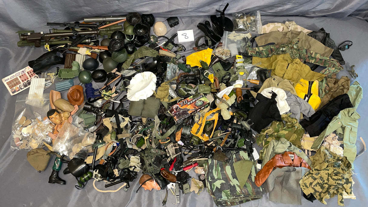 1/6 Scale Broken Parts Lot