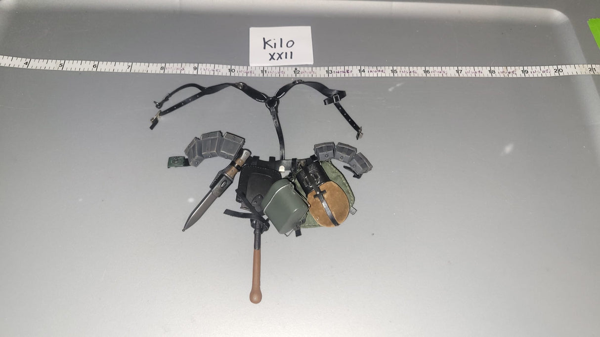 1/6 Scale WWII German Field Gear Lot