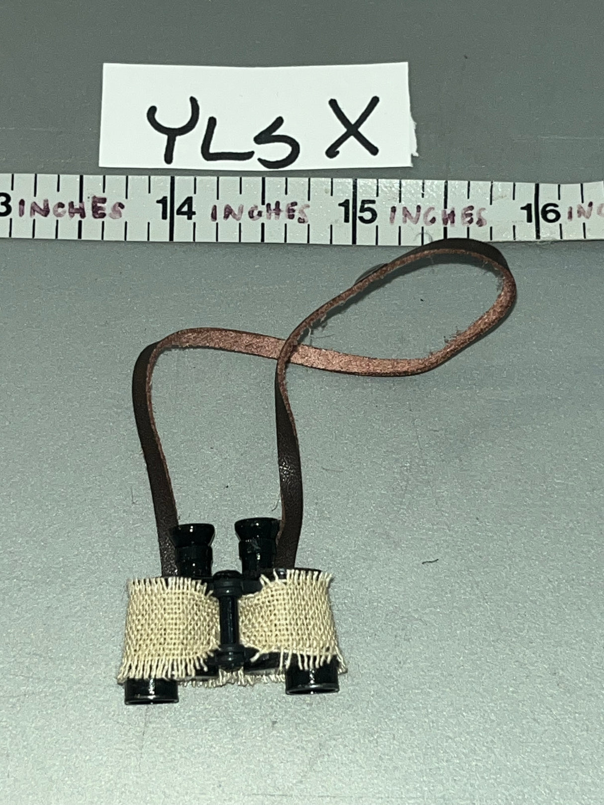 1:6 Scale WWII German Binoculars - Whitman - Facepool FP019
