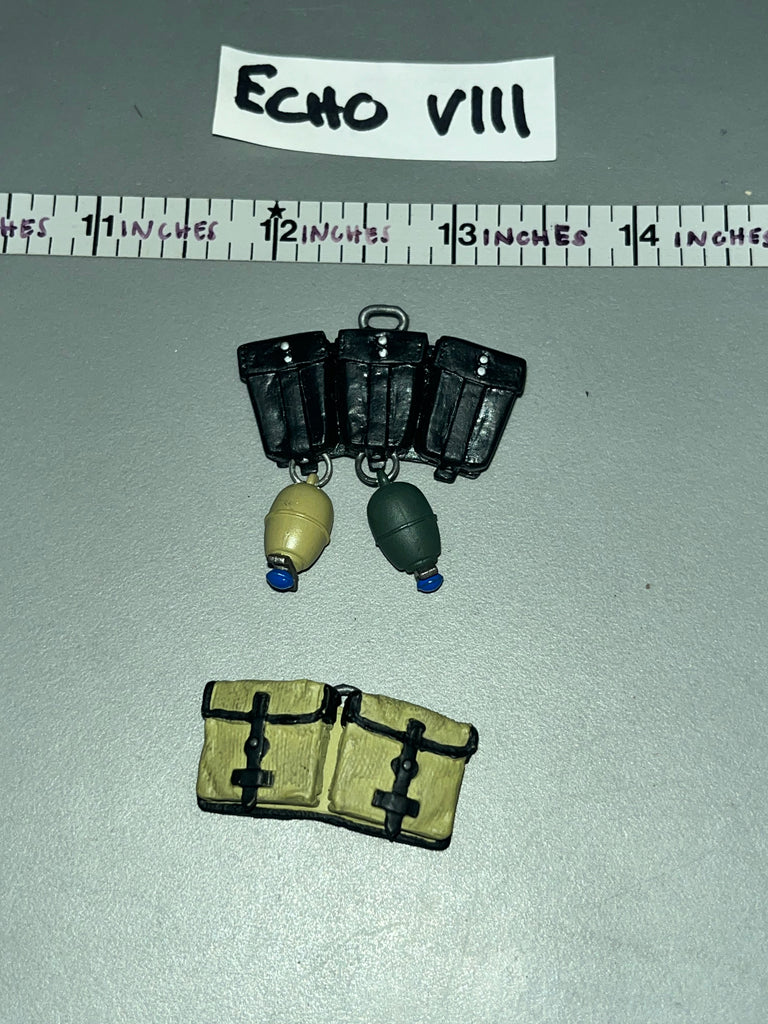 1:6 Scale WWII German GEW-43 Pouches