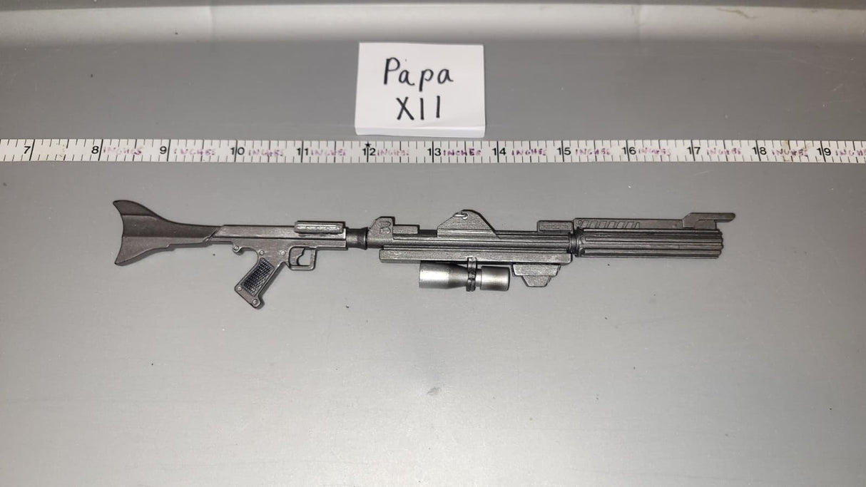 1/6 Scale Star Wars Blaster Rifle - Sideshow Toys