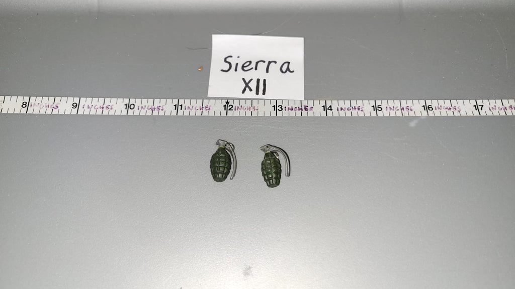 1/6 Scale WWII US Grenade Lot
