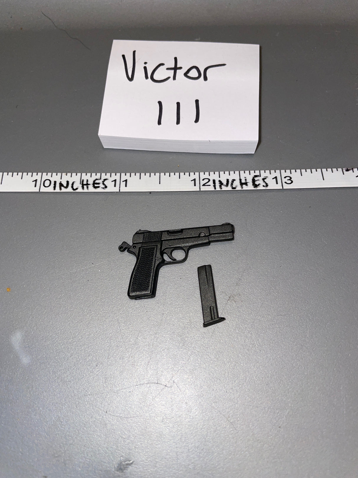 1:6 Scale WWII British Pistol
