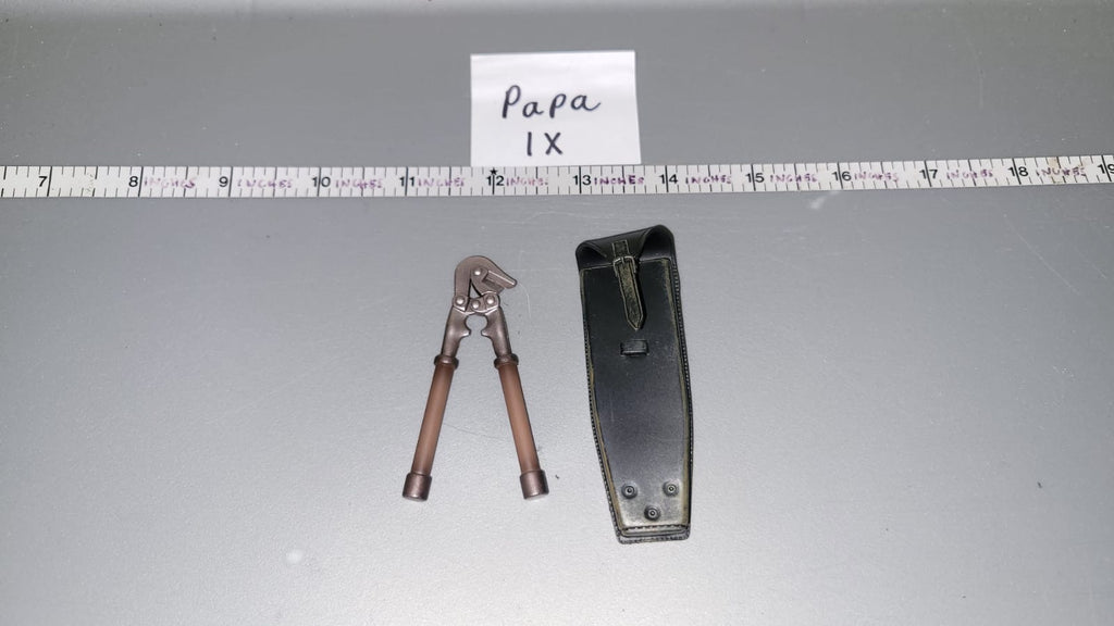 1:6 Scale WWII German Wire Cutters