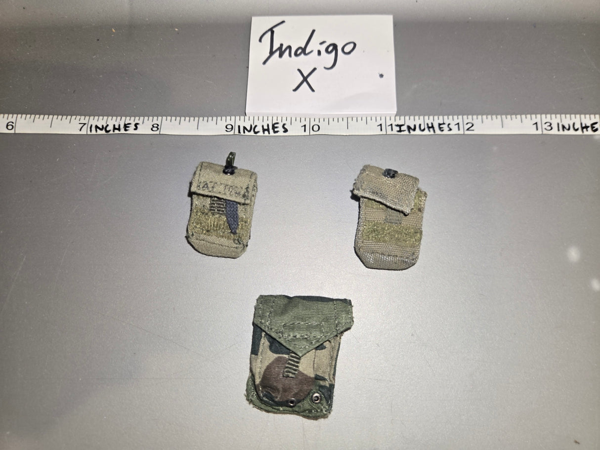 1/6 Scale Modern Era Pouch Lot