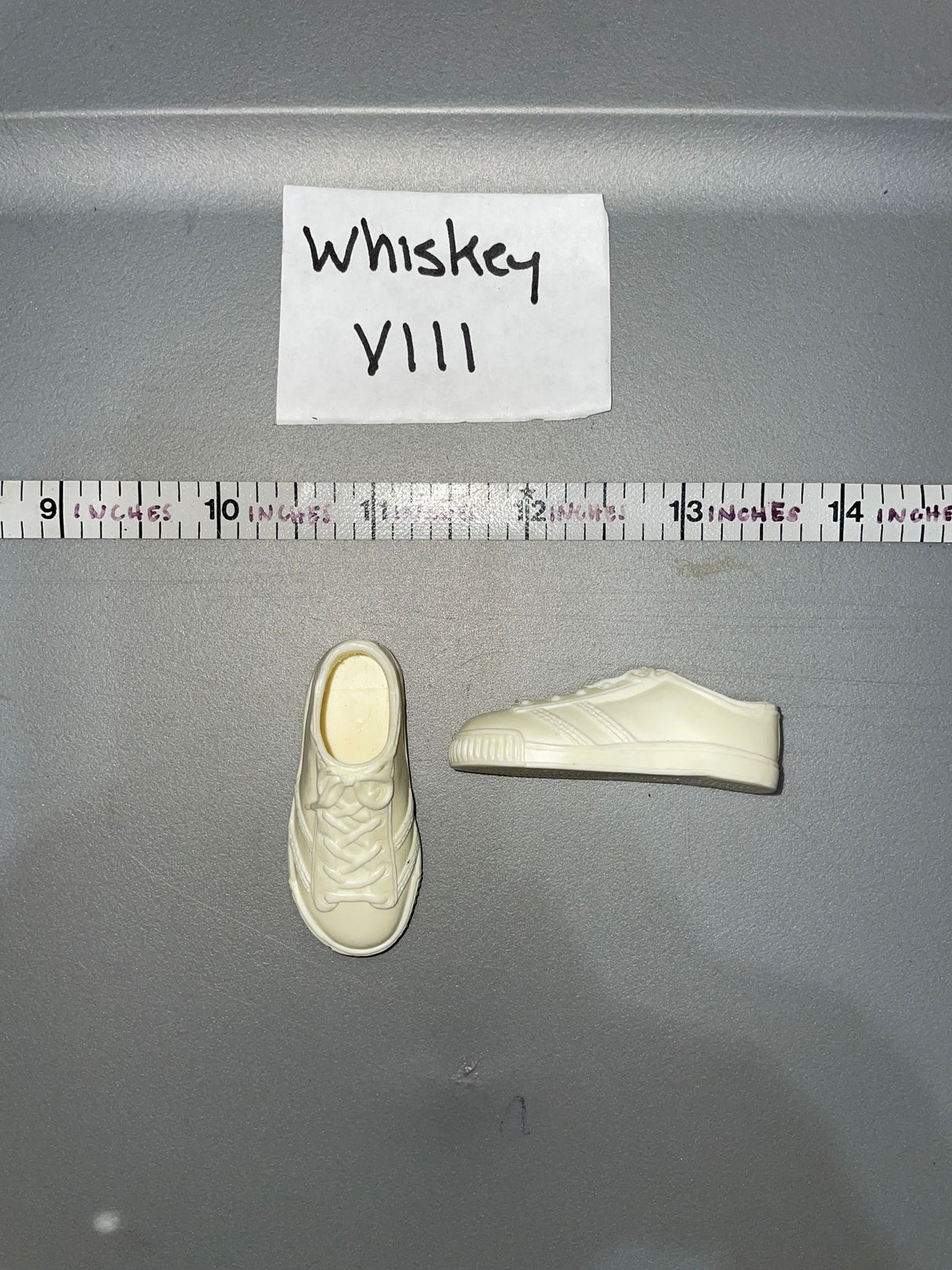 1/6 Scale Modern  Tennis Shoes