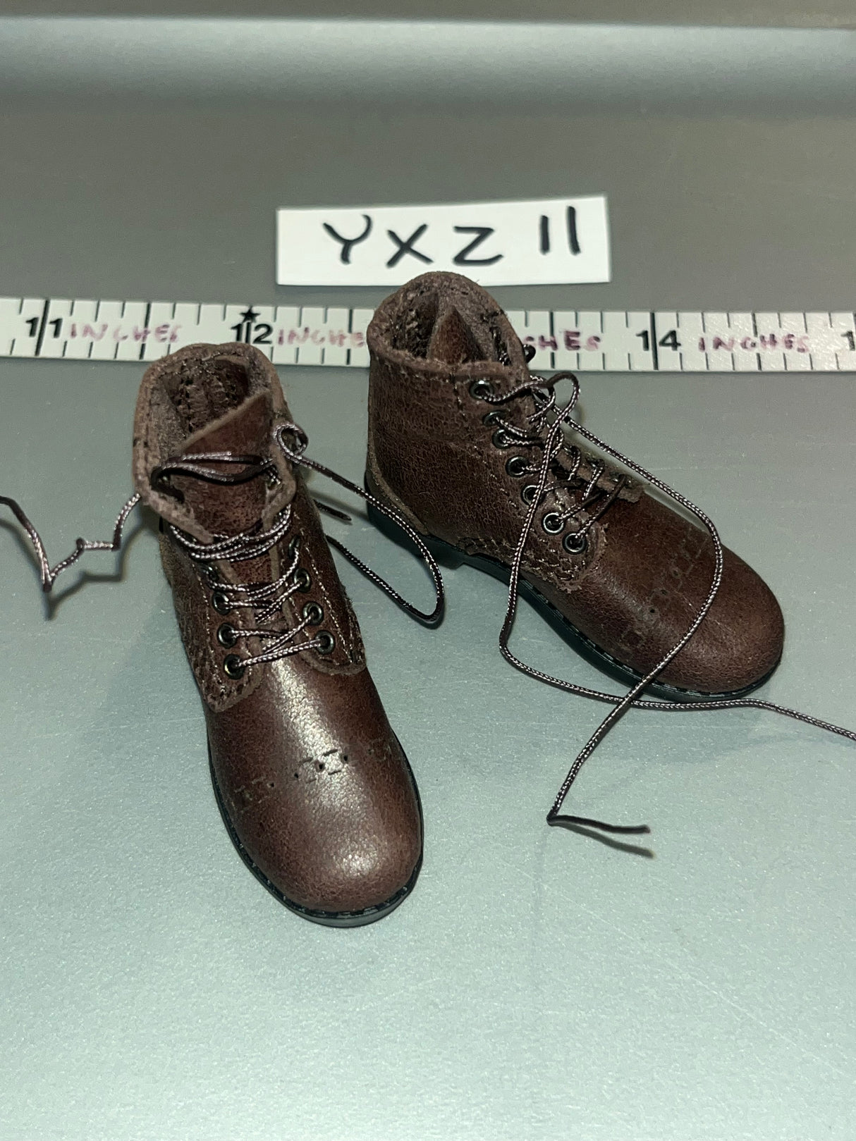 1:6 Scale WWII US Boondocker Boots - Ranger Private Caparzo - Facepool