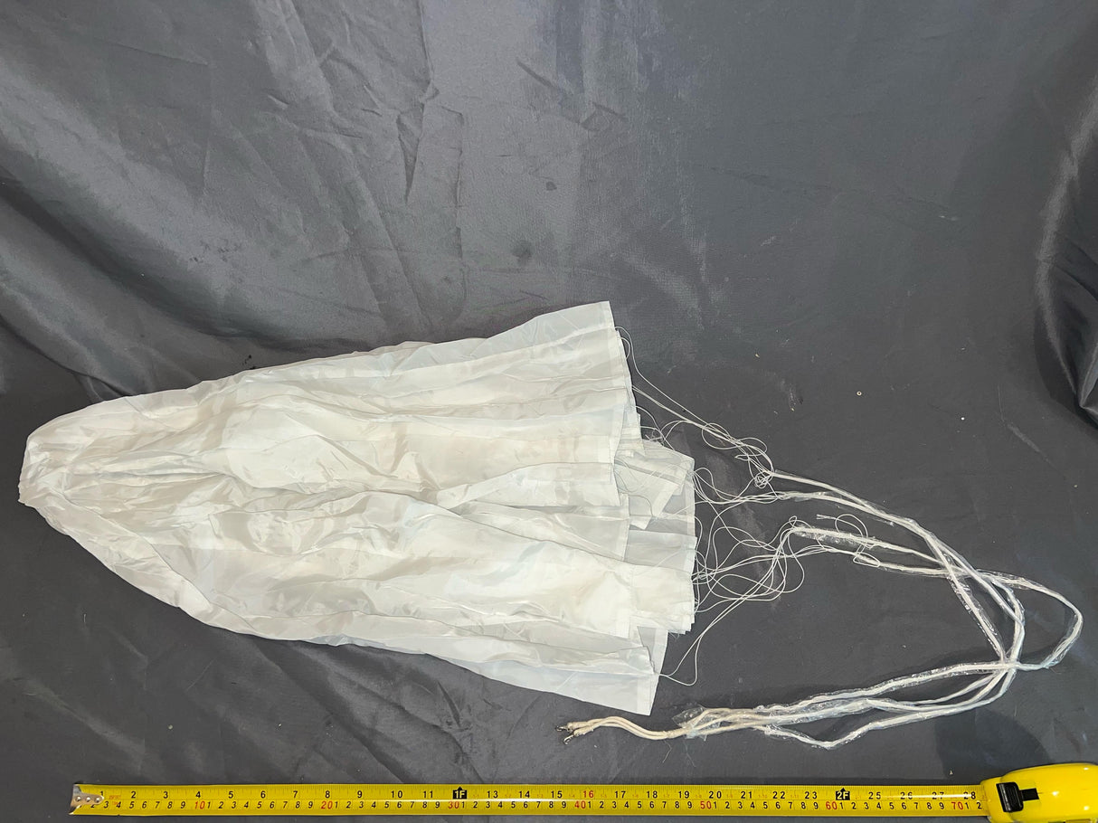 1:6 Scale WWII German Parachute